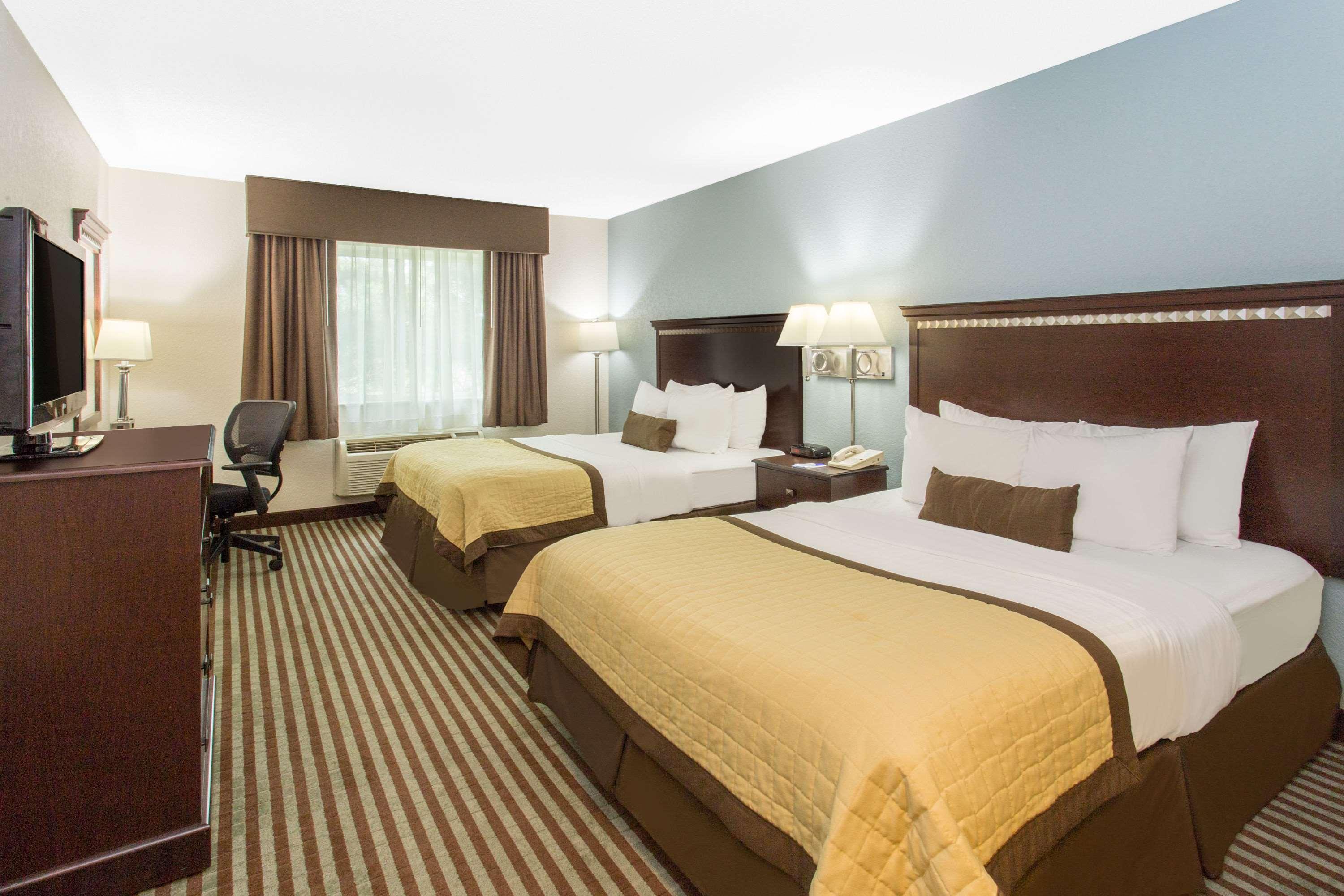 Baymont By Wyndham Mattoon Hotel Ngoại thất bức ảnh